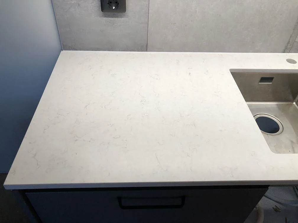 Køkkenbordplade i Silestone Snowy Ibiza, Göteborg