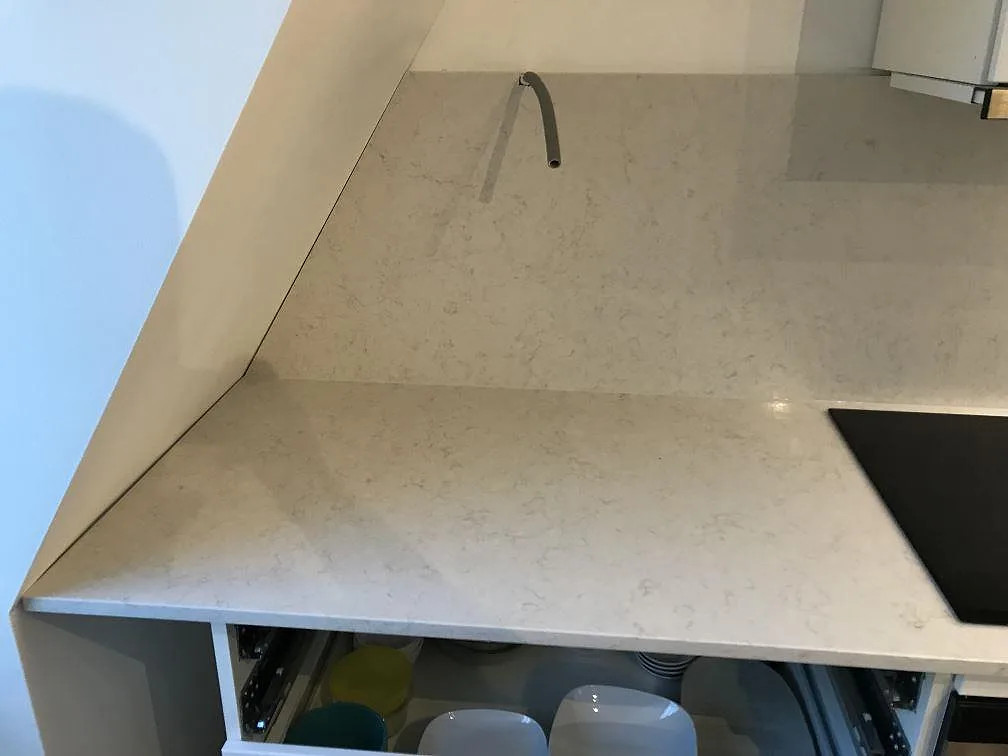 Køkkenbordplade i Silestone Snowy Ibiza, Göteborg – billede 7