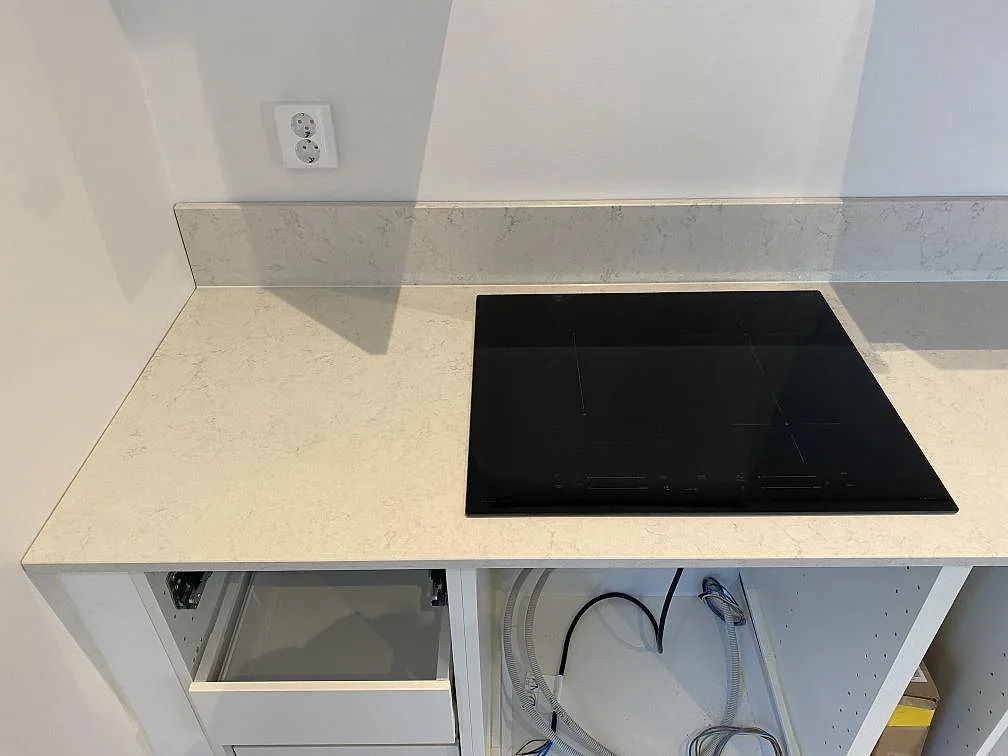 Køkkenbordplade i Silestone Snowy Ibiza, Göteborg – billede 2