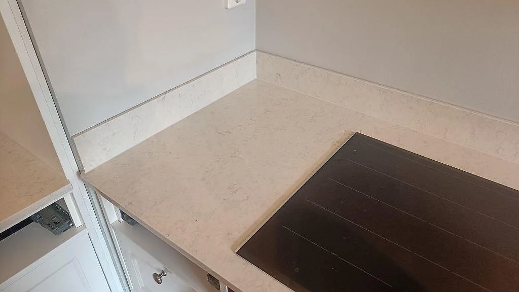 Køkkenbordplade i Silestone Snowy Ibiza, Göteborg – billede 7