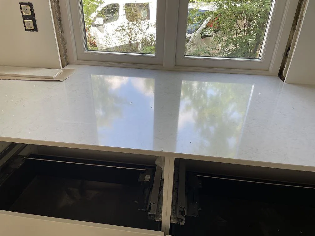 Køkkenbordplade i Silestone Snowy Ibiza, Göteborg – billede 6