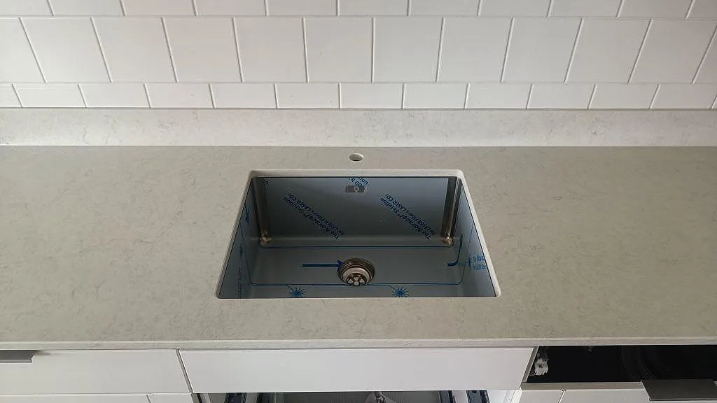 Køkkenbordplade i Silestone Snowy Ibiza, Göteborg – billede 2