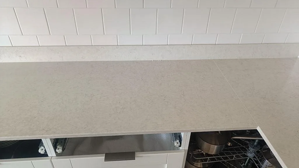 Køkkenbordplade i Silestone Snowy Ibiza, Göteborg – billede 6