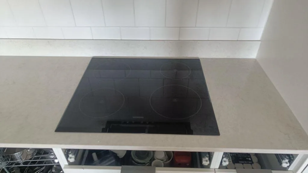 Køkkenbordplade i Silestone Snowy Ibiza, Göteborg – billede 4