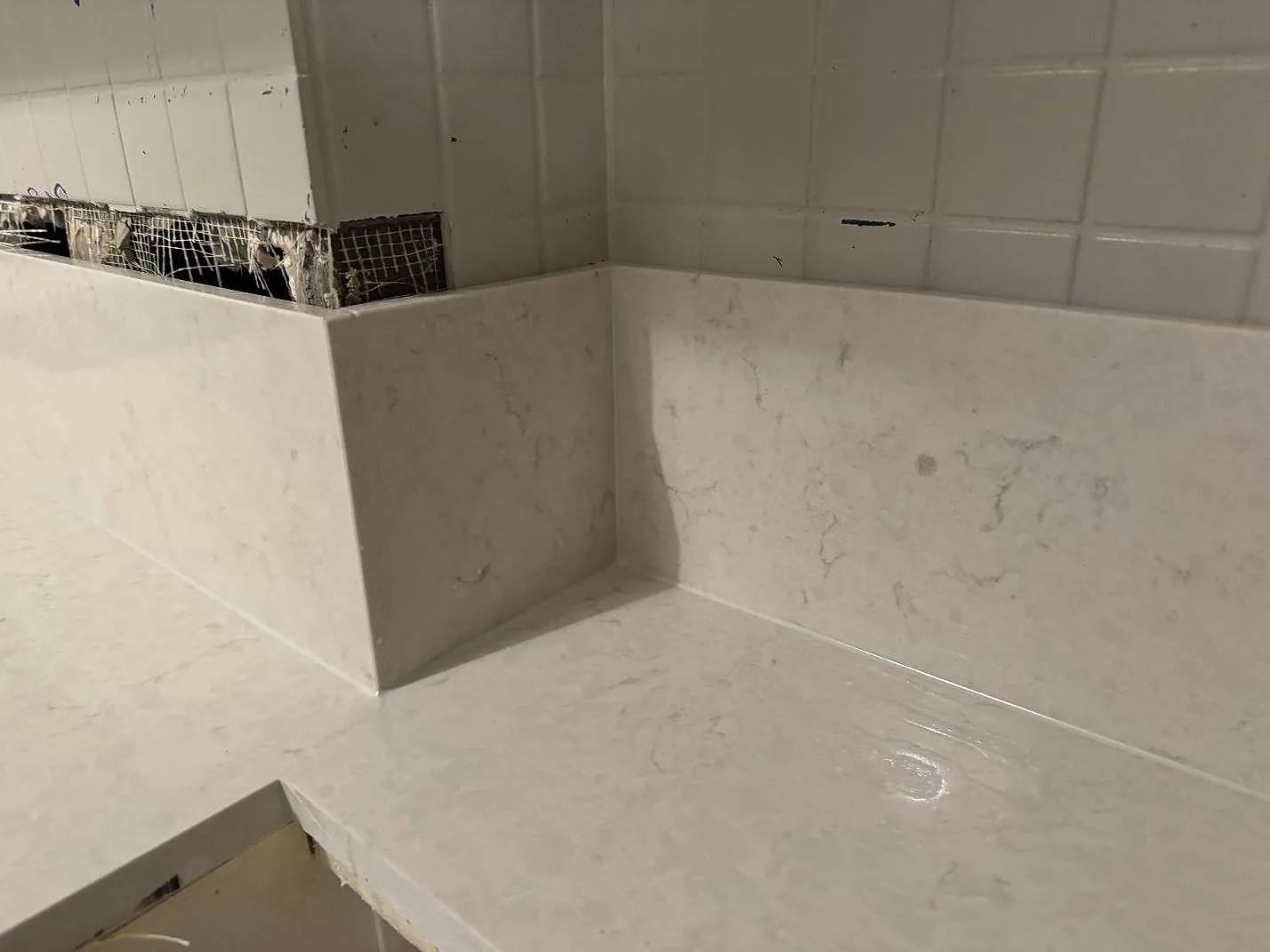 Køkkenbordplade i Silestone Snowy Ibiza, Göteborg – billede 7