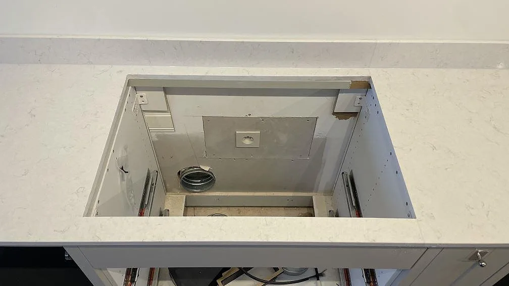 Køkkenbordplade i Silestone Snowy Ibiza, Gränna – billede 3