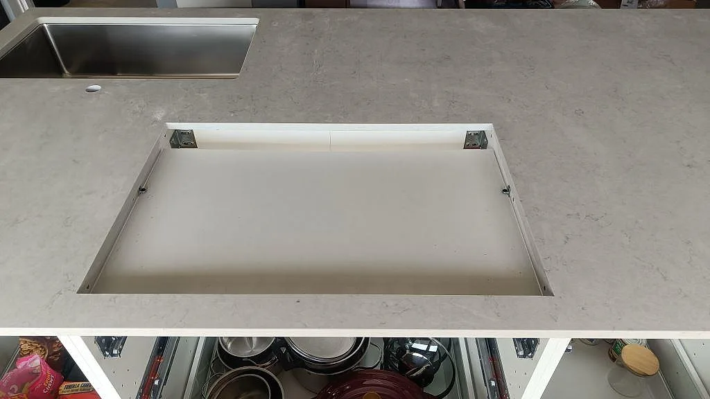 Køkkenbordplade i Silestone Snowy Ibiza, Häljarp – billede 5