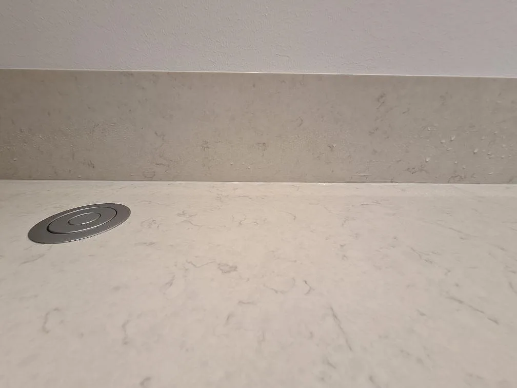 Køkkenbordplade i Silestone Snowy Ibiza, Hässelby – billede 6