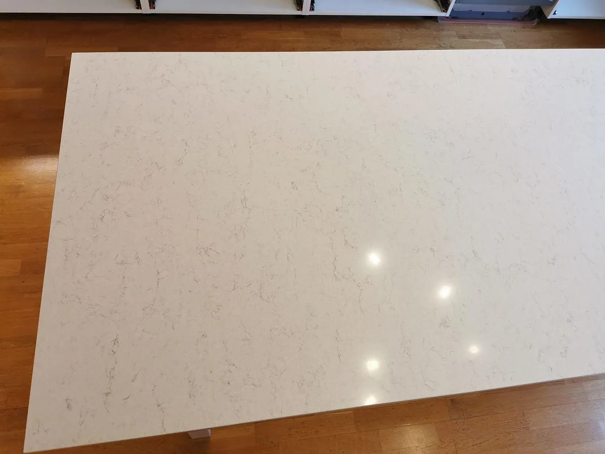 Køkkenbordplade i Silestone Snowy Ibiza, Halmstad – billede 4