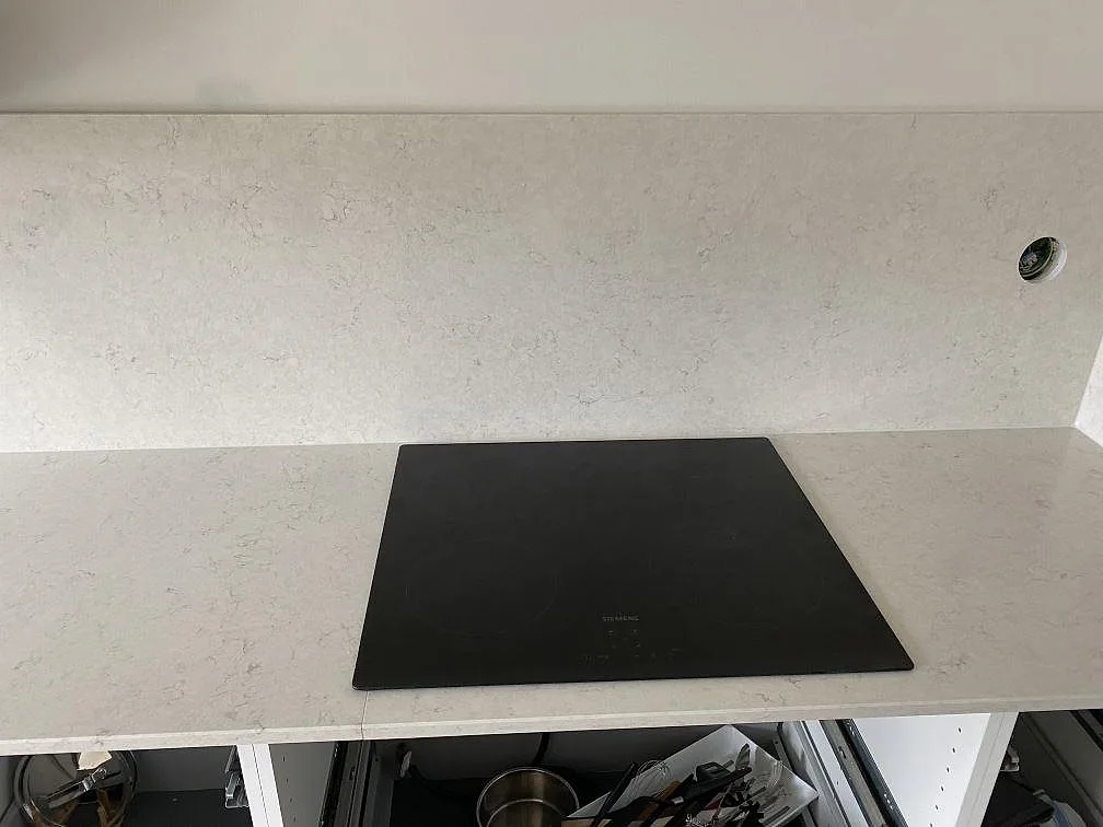Køkkenbordplade i Silestone Snowy Ibiza, Halmstad – billede 2