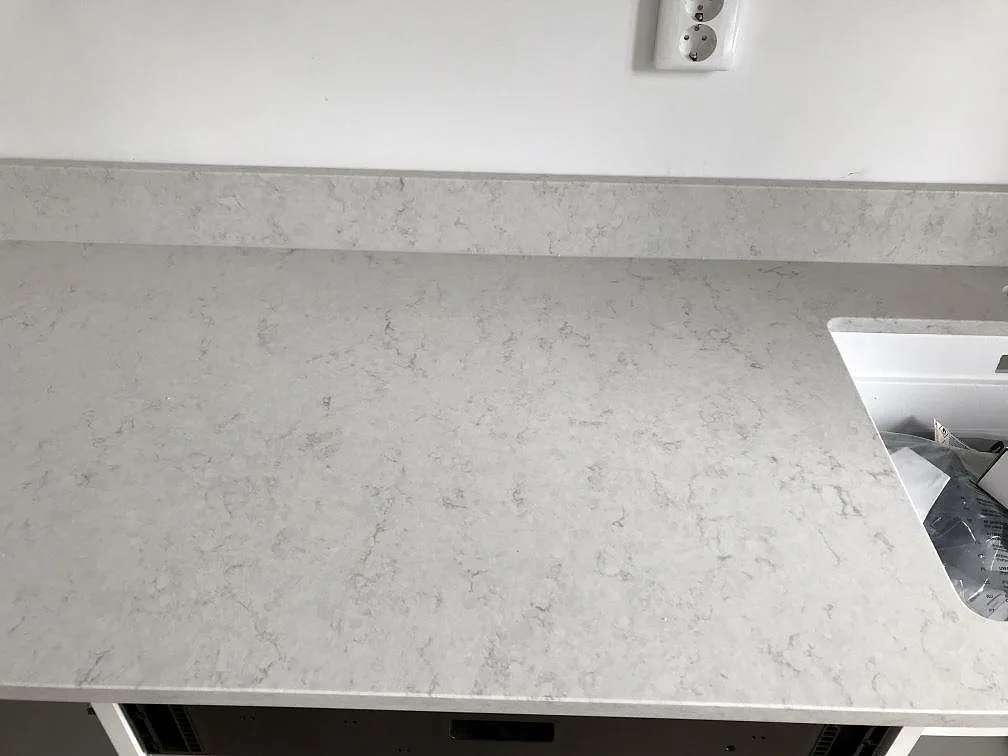 Køkkenbordplade i Silestone Snowy Ibiza, Helsingborg – billede 2