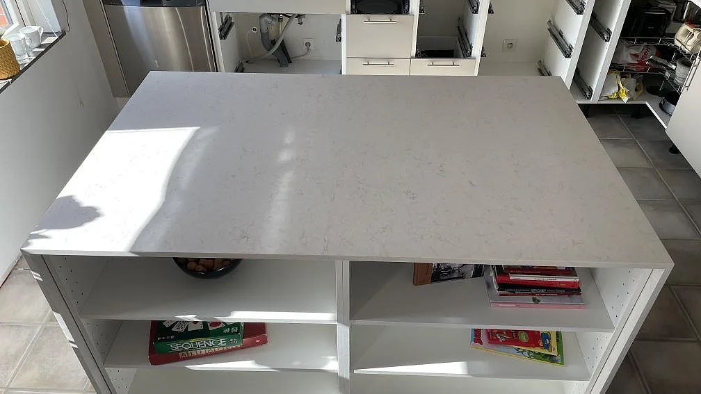 Køkkenbordplade i Silestone Snowy Ibiza, Helsingborg – billede 4