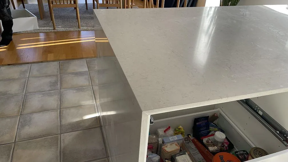 Køkkenbordplade i Silestone Snowy Ibiza, Helsingborg – billede 7