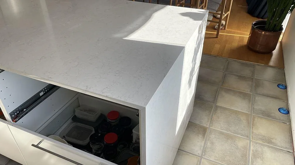 Køkkenbordplade i Silestone Snowy Ibiza, Helsingborg – billede 6
