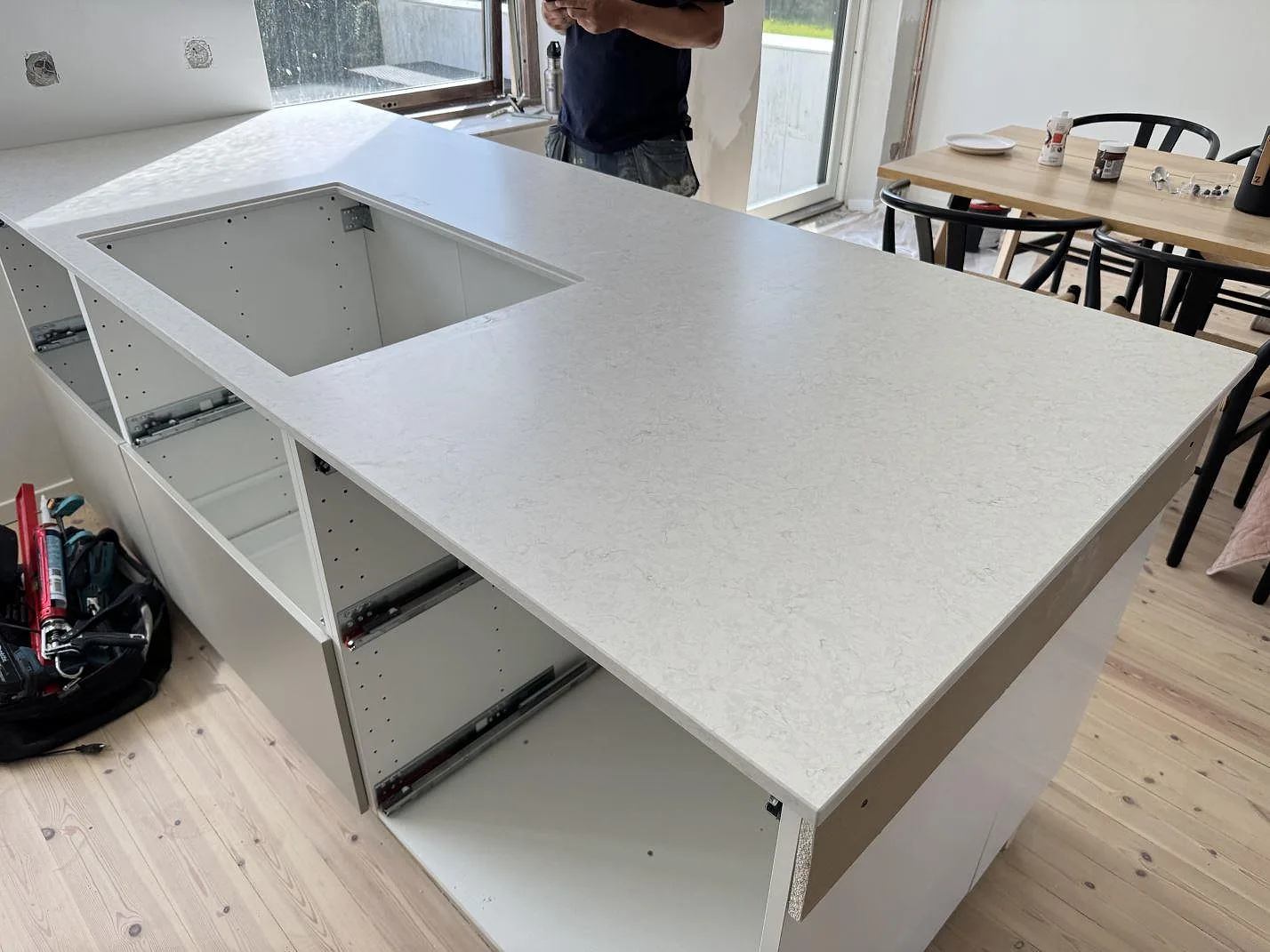 Køkkenbordplade i Silestone Snowy Ibiza, Helsingborg – billede 2