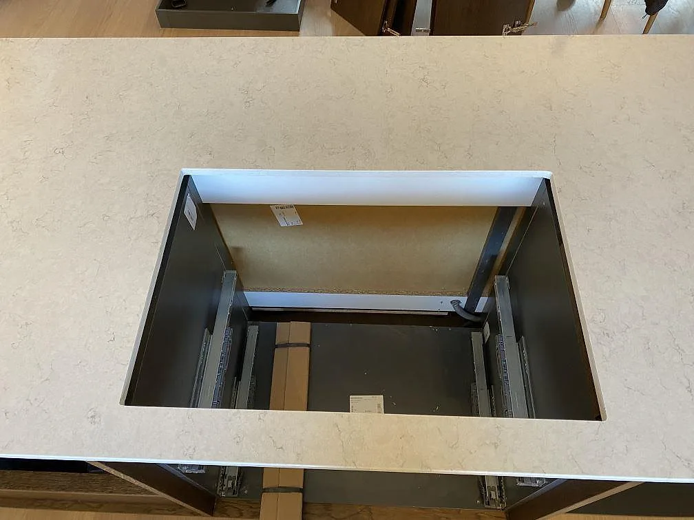 Køkkenbordplade i Silestone Snowy Ibiza, Höllviken – billede 4