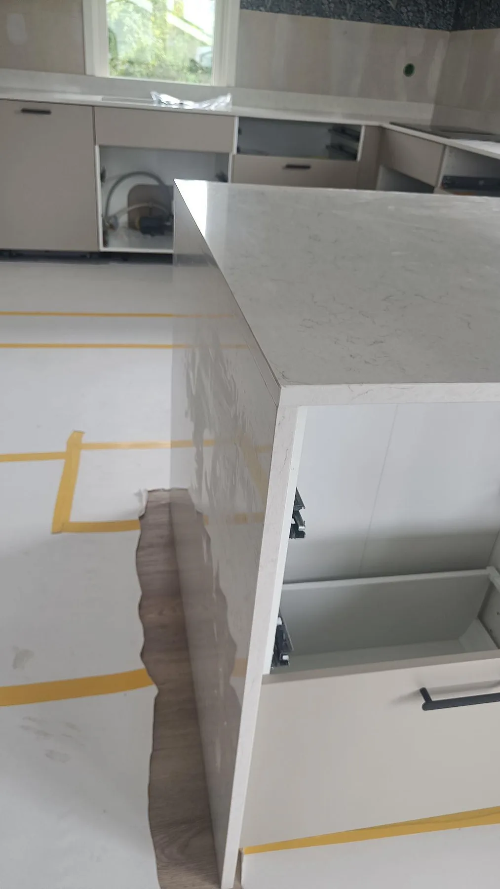 Køkkenbordplade i Silestone Snowy Ibiza, Huskvarna – billede 6
