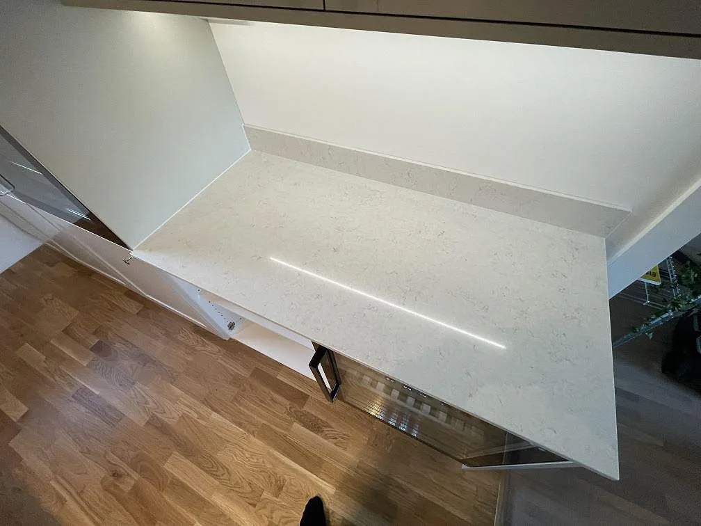 Køkkenbordplade i Silestone Snowy Ibiza, Järfälla – billede 2