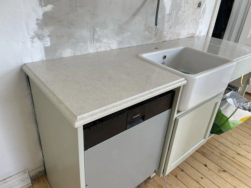 Køkkenbordplade i Silestone Snowy Ibiza, Kågeröd – billede 2