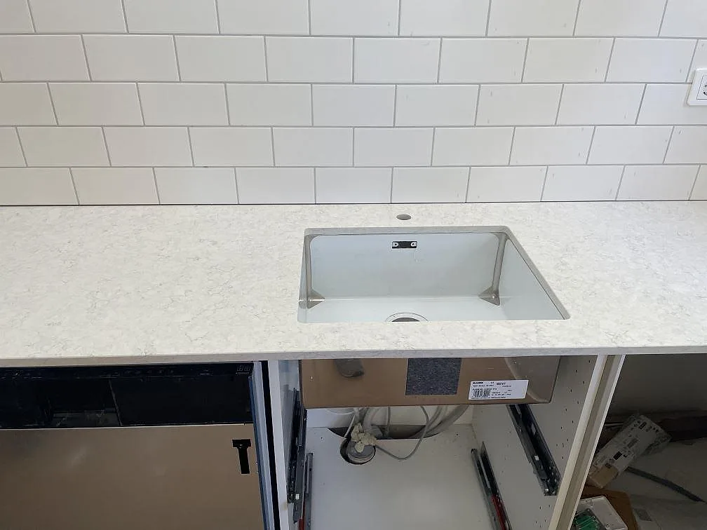 Køkkenbordplade i Silestone Snowy Ibiza, Landvetter – billede 5