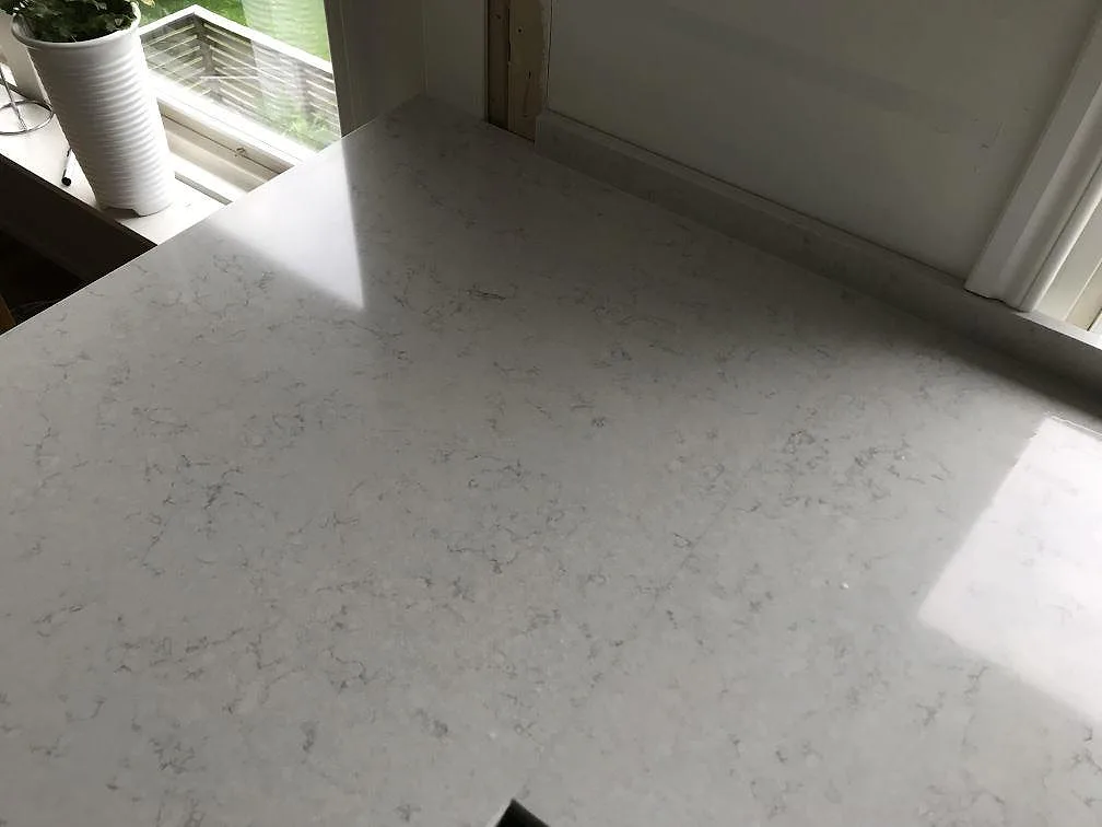 Køkkenbordplade i Silestone Snowy Ibiza, Lerum – billede 5