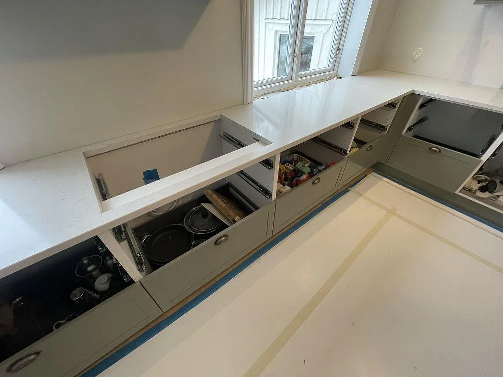 Køkkenbordplade i Silestone Snowy Ibiza, Lidingö – billede 3