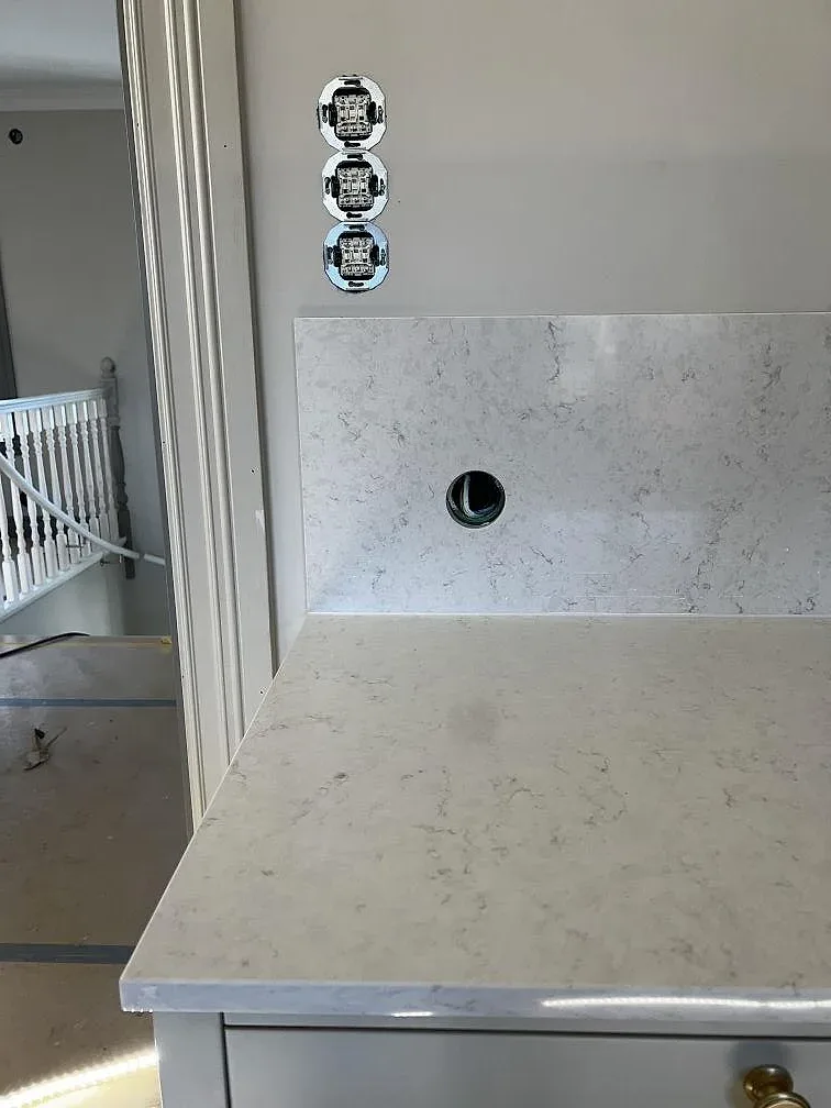 Køkkenbordplade i Silestone Snowy Ibiza, Lidköping – billede 7