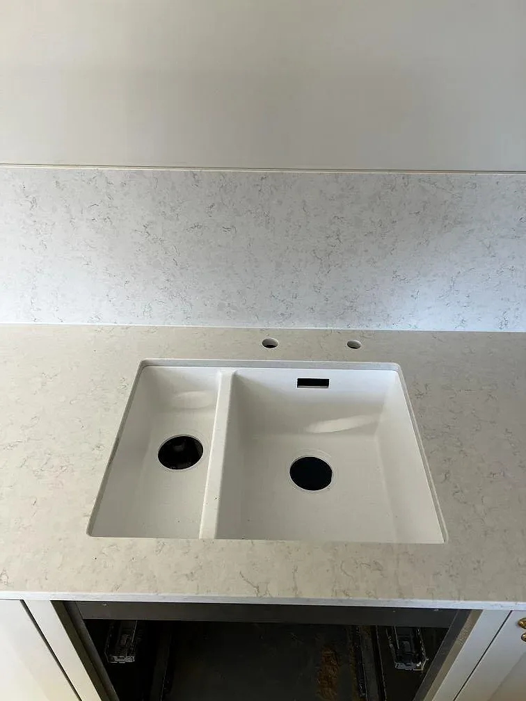 Køkkenbordplade i Silestone Snowy Ibiza, Lidköping – billede 3