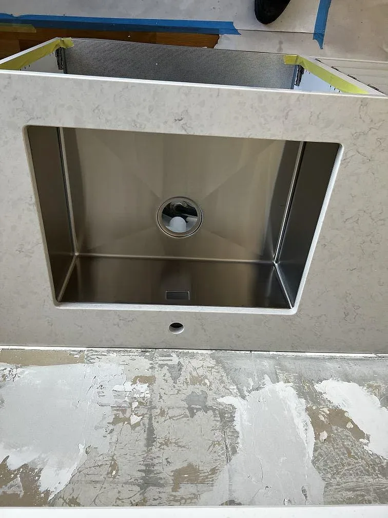 Køkkenbordplade i Silestone Snowy Ibiza, Limhamn – billede 2