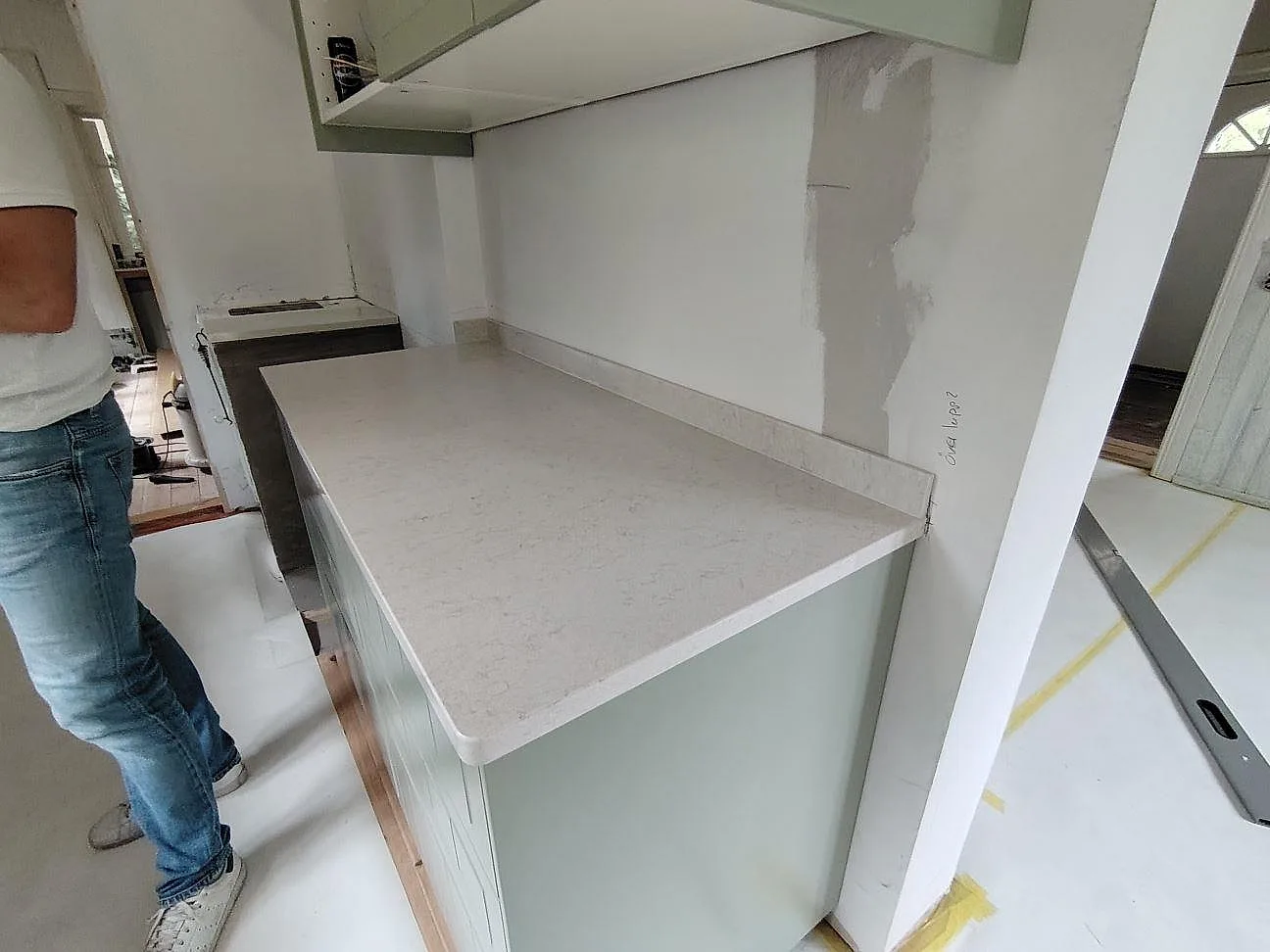 Køkkenbordplade i Silestone Snowy Ibiza, Ljusterö – billede 2