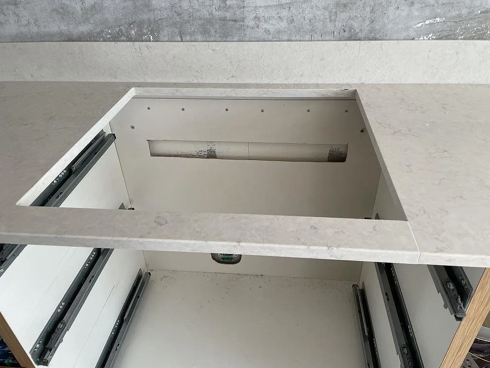 Køkkenbordplade i Silestone Snowy Ibiza, Lomma – billede 4