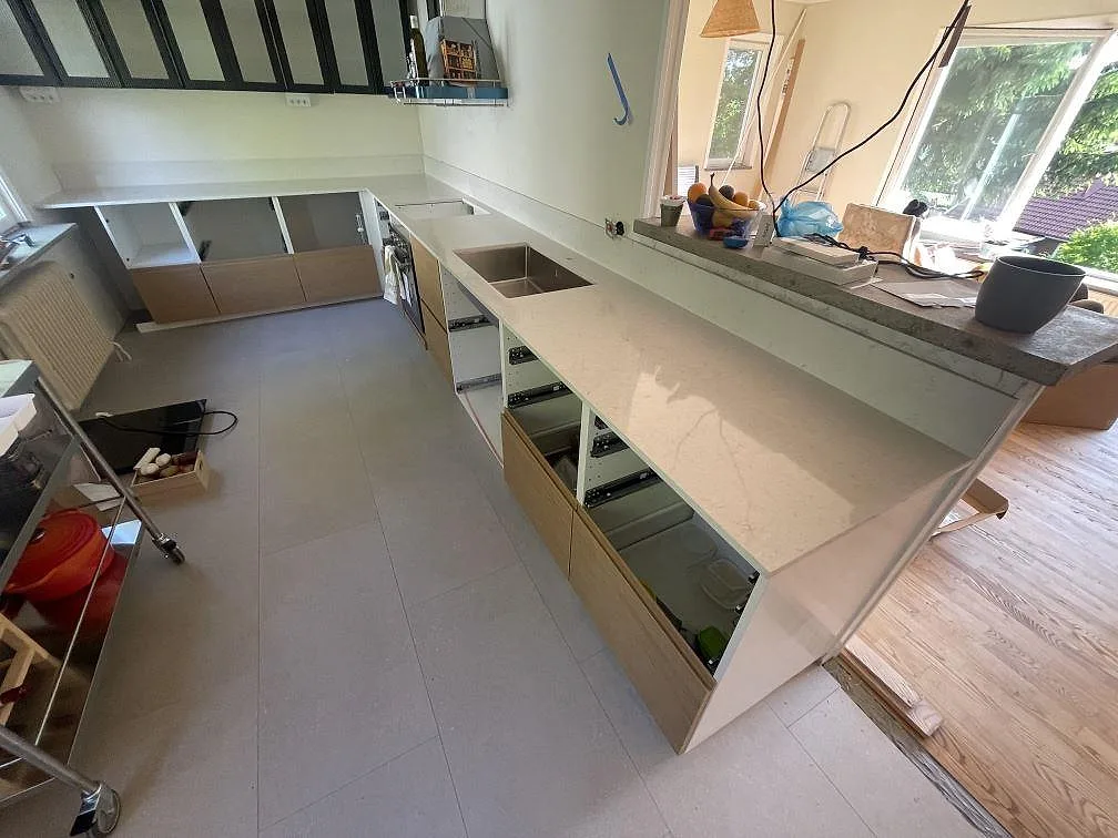 Køkkenbordplade i Silestone Snowy Ibiza, Ludvika – billede 2