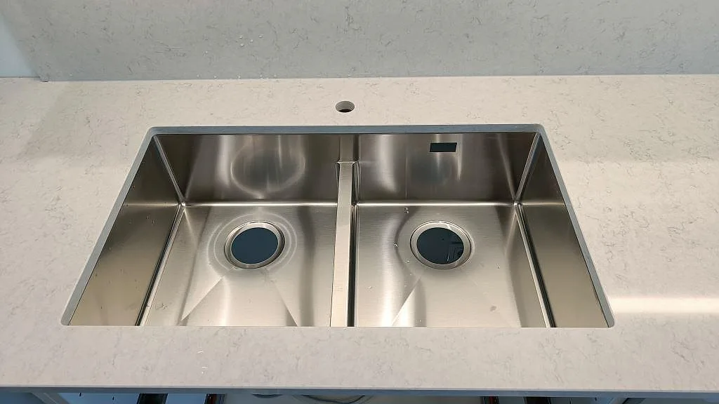 Køkkenbordplade i Silestone Snowy Ibiza, Lund – billede 6