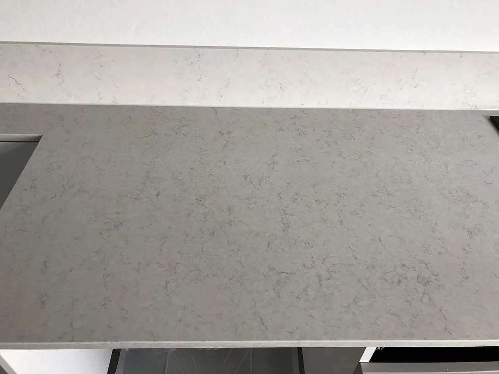Køkkenbordplade i Silestone Snowy Ibiza, Lund – billede 3