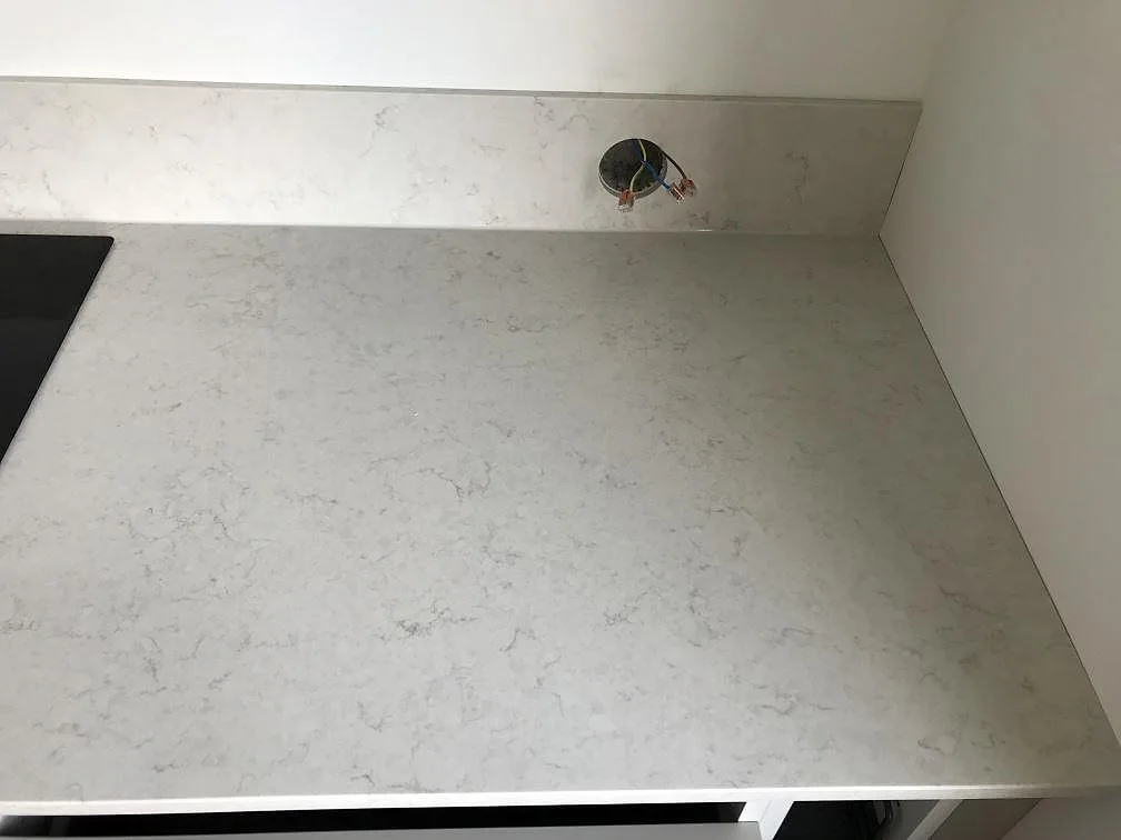Køkkenbordplade i Silestone Snowy Ibiza, Lund – billede 7