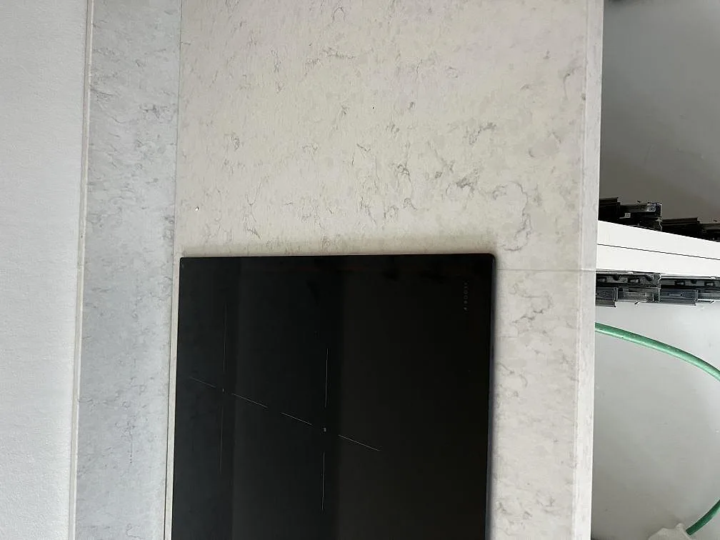 Køkkenbordplade i Silestone Snowy Ibiza, Lund – billede 2