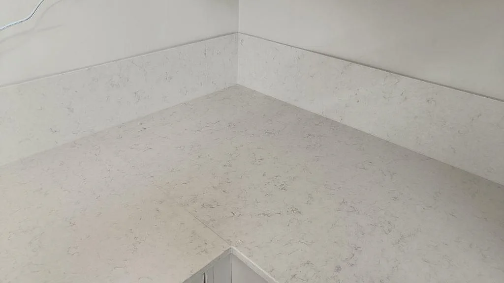 Køkkenbordplade i Silestone Snowy Ibiza, Lund – billede 7