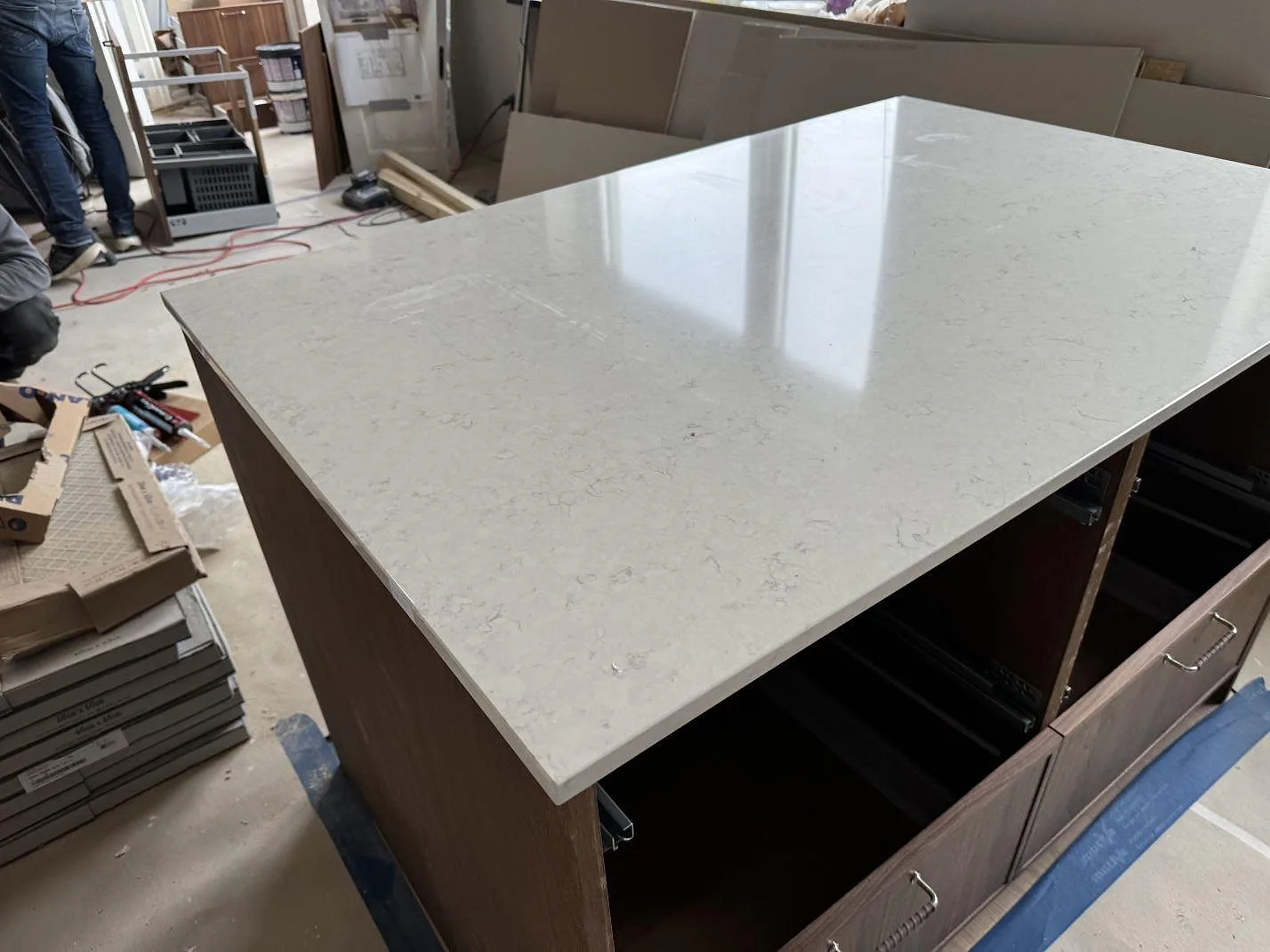 Køkkenbordplade i Silestone Snowy Ibiza, Lund – billede 3
