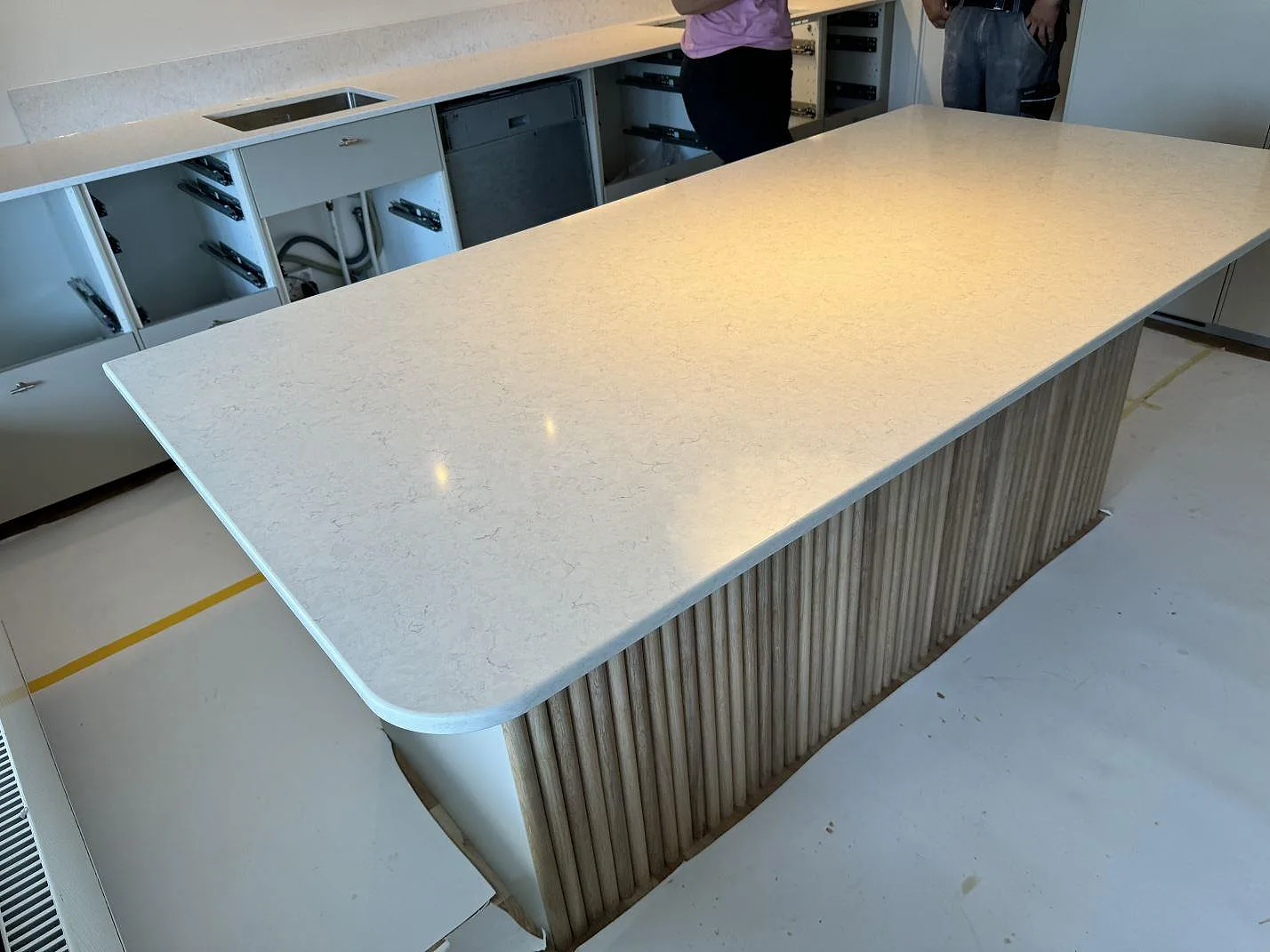 Køkkenbordplade i Silestone Snowy Ibiza, Lyckeby – billede 3