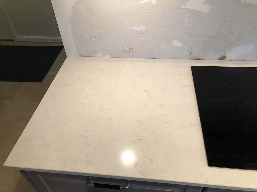 Køkkenbordplade i Silestone Snowy Ibiza, Malmö – billede 4