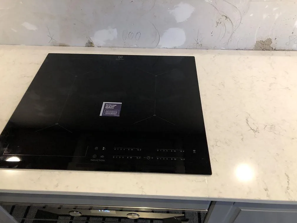 Køkkenbordplade i Silestone Snowy Ibiza, Malmö – billede 5
