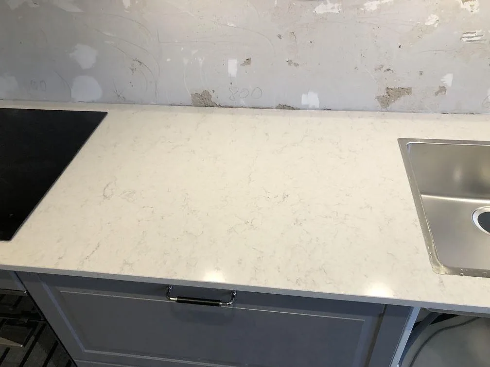 Køkkenbordplade i Silestone Snowy Ibiza, Malmö – billede 3