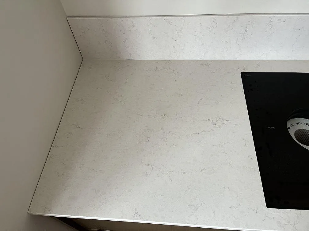 Køkkenbordplade i Silestone Snowy Ibiza, Malmö – billede 6