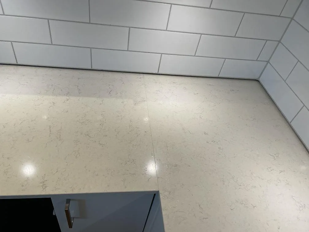 Køkkenbordplade i Silestone Snowy Ibiza, Malmö – billede 4
