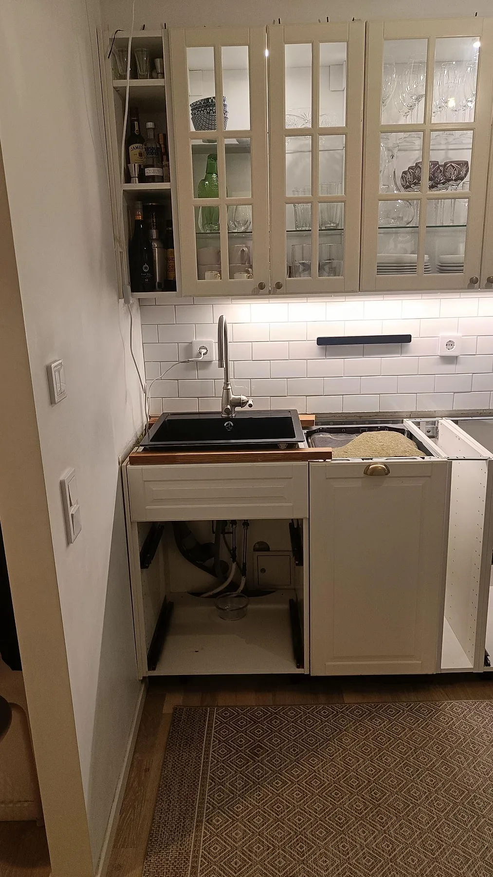 Køkkenbordplade i Silestone Snowy Ibiza, Malmö – billede 7