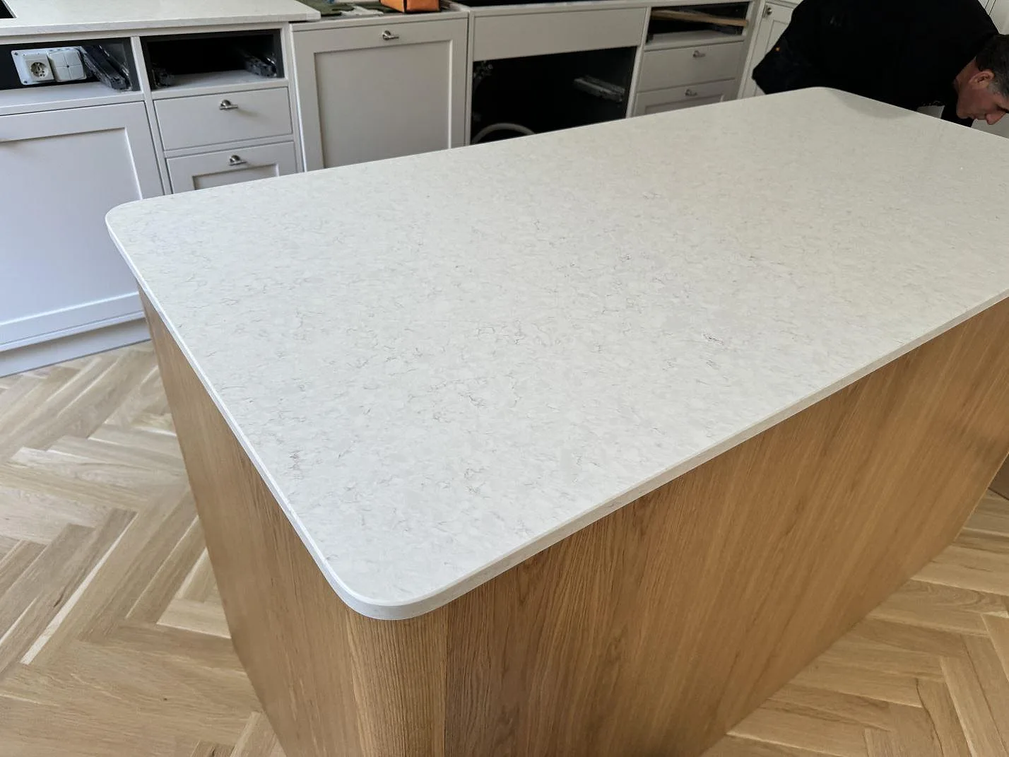 Køkkenbordplade i Silestone Snowy Ibiza, MALMÖ – billede 4