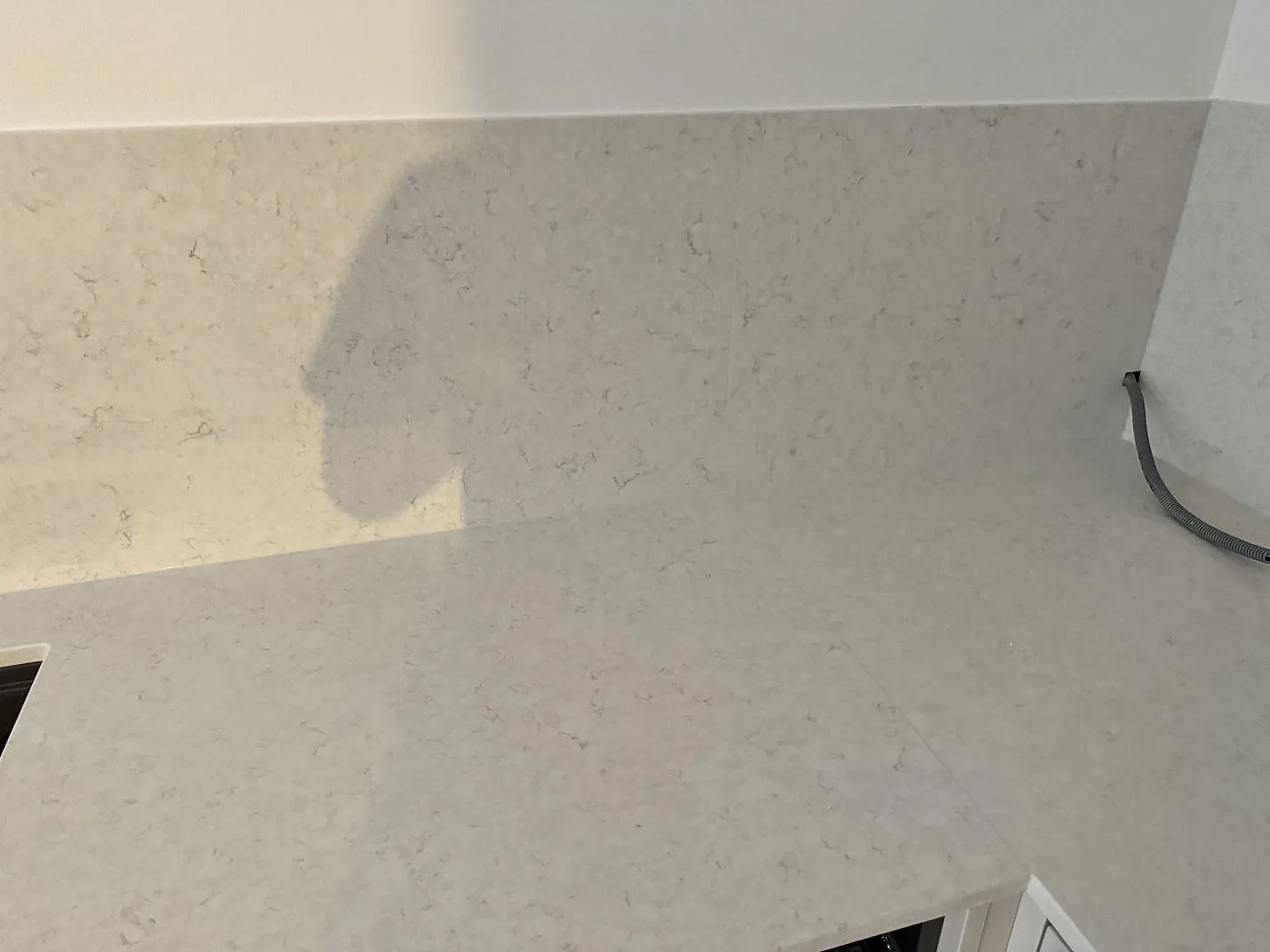 Køkkenbordplade i Silestone Snowy Ibiza, MALMÖ – billede 8
