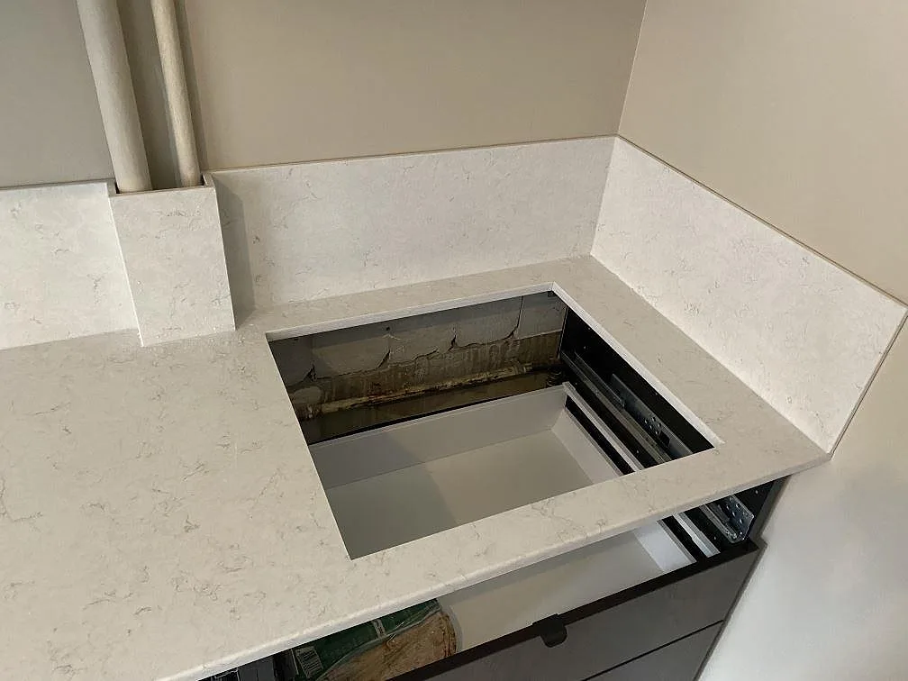 Køkkenbordplade i Silestone Snowy Ibiza, Malmö – billede 2