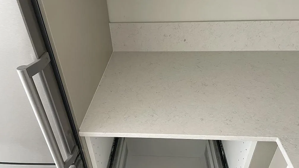 Køkkenbordplade i Silestone Snowy Ibiza, Malmö – billede 3