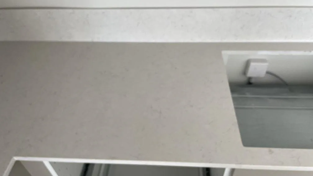 Køkkenbordplade i Silestone Snowy Ibiza, Malmö – billede 5
